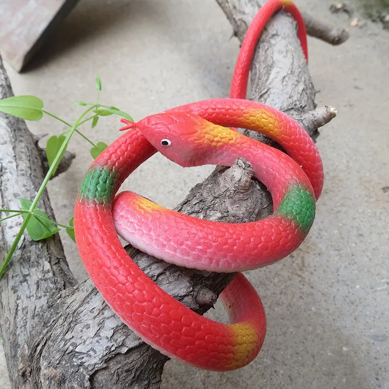 Serpiente de goma falsa para Halloween, juguete suave, muy elástico, 4 piezas, Pranks