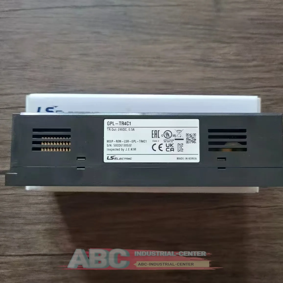 

Модуль ПЛК марки XEC-DR64H GPL-TR4C1, новый
