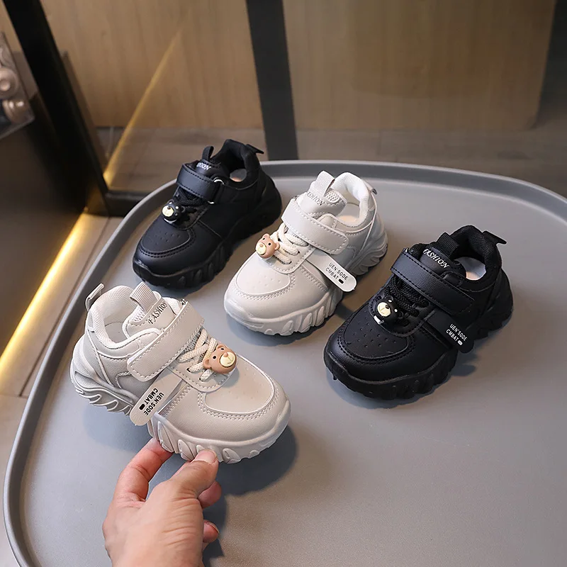 

Cartoon Bear Children's Sneakers 2025 Spring and Autumn Dad Shoes College Style Little White Shoes
