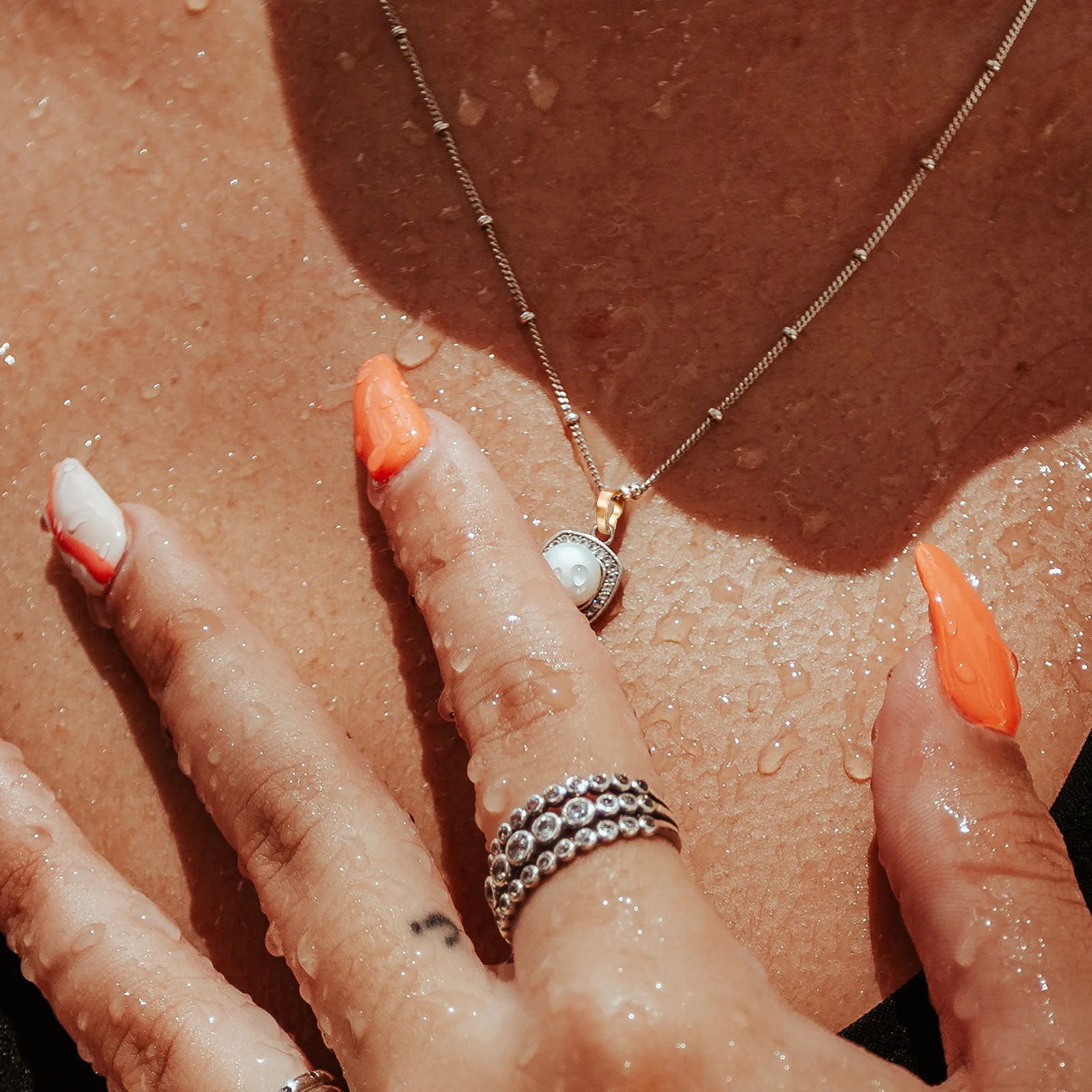 

40Pcs Pendant Pinch Clasps Bails Jewelry Making DIY Copper Charm Holder Long Tail Connector Buckles Bails for Jewelry Making