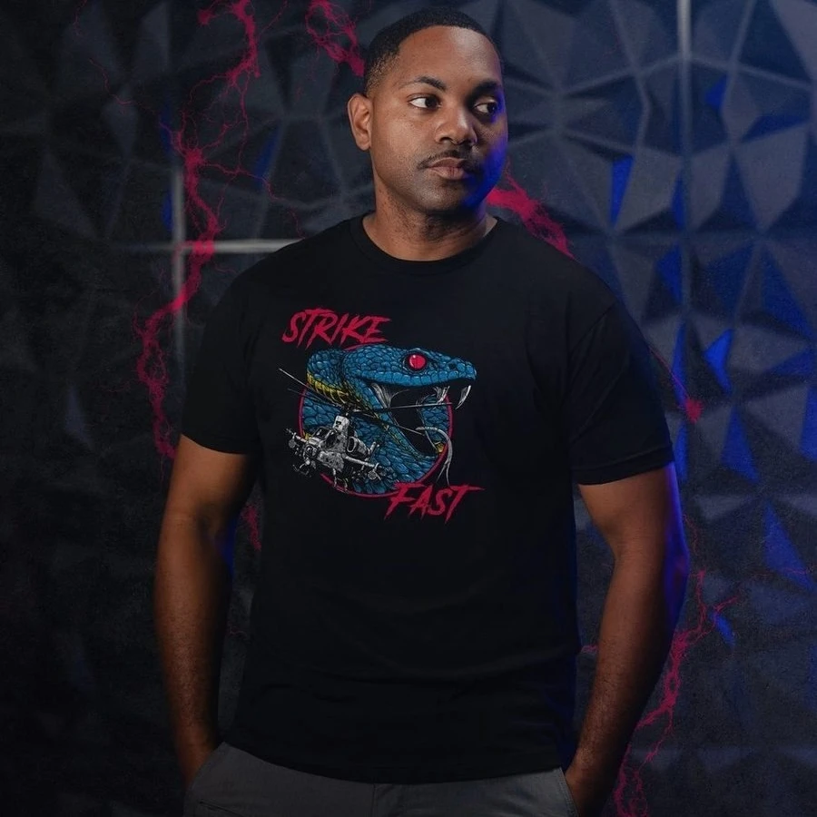 Hot Strike Fast Viper T-Shirt - Black Graphic Printing High-end Luxury Unisex Style Both of Men and Women