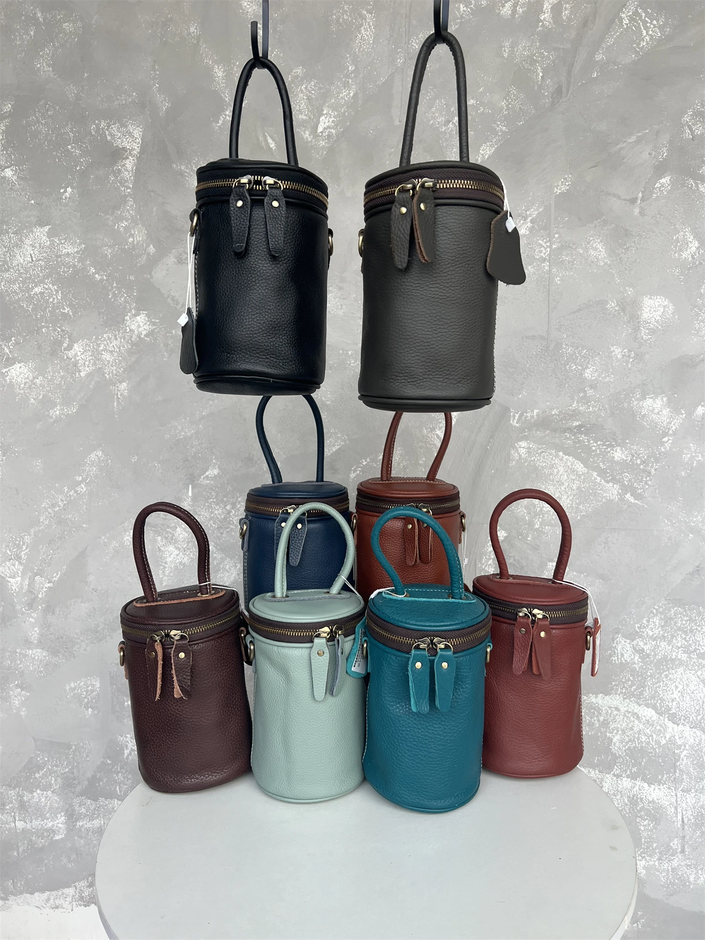 

Versatile Full Leather Buet Bag Cylinder Mobile Phone Bag Handbag Single oulder Crossbody Women's Bag Retro Artistic Sle