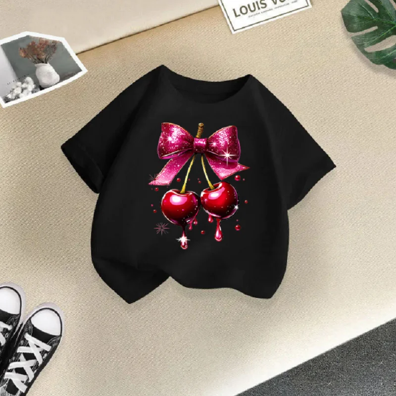 Toddler T-shirt – Summer Fashion: Short-sleeved casual kids 'top with loose fit and versatile design; girls' round-neck half-sle