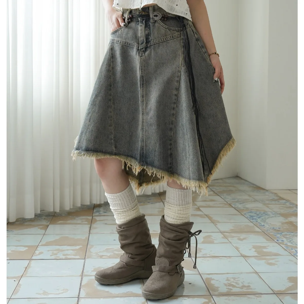 Retro Splicing Irregular Design Denim  Skirt with Frayed Hem A-Line Silhouette Casual mid Waist Cotton Blend Skirt