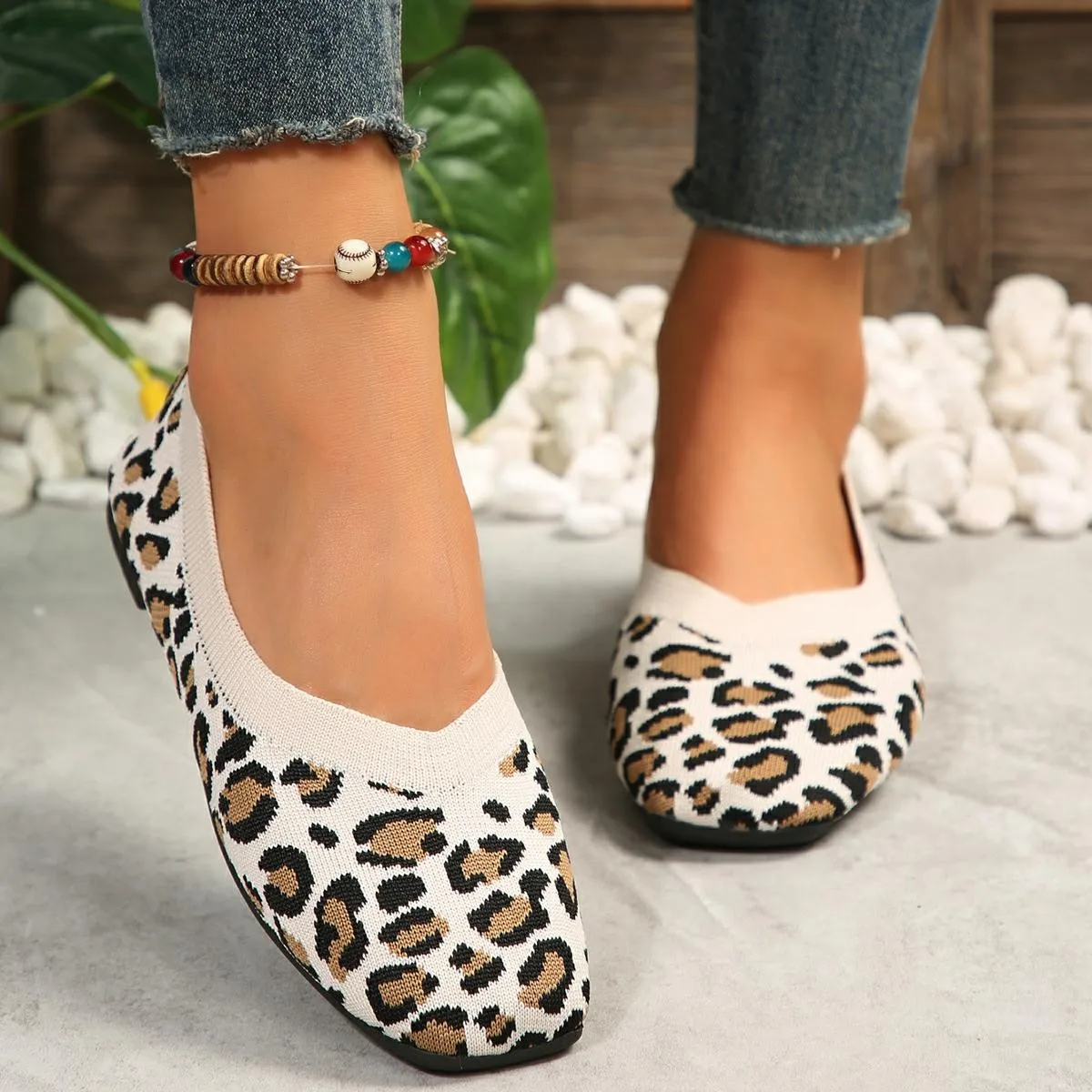 Zapatos planos con estampado de leopardo para mujer, zapatillas informales de malla transpirable, cómodos zapatos antideslizantes para caminar de talla grande 43