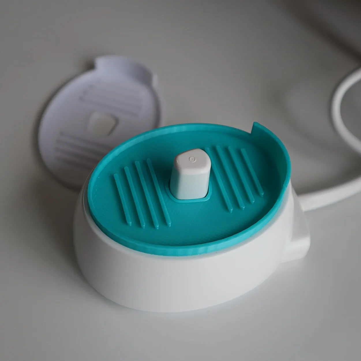 2pcs Electric Toothbrush Charging Base Protective Mat for Draining Water Keep The Charging Base Free from Dirt And Residue