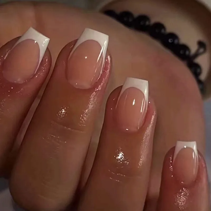 

24 шт. Короткие французские минималистичные ногти с 1 желе и 1 пилочкой для ногтей 2030 г.