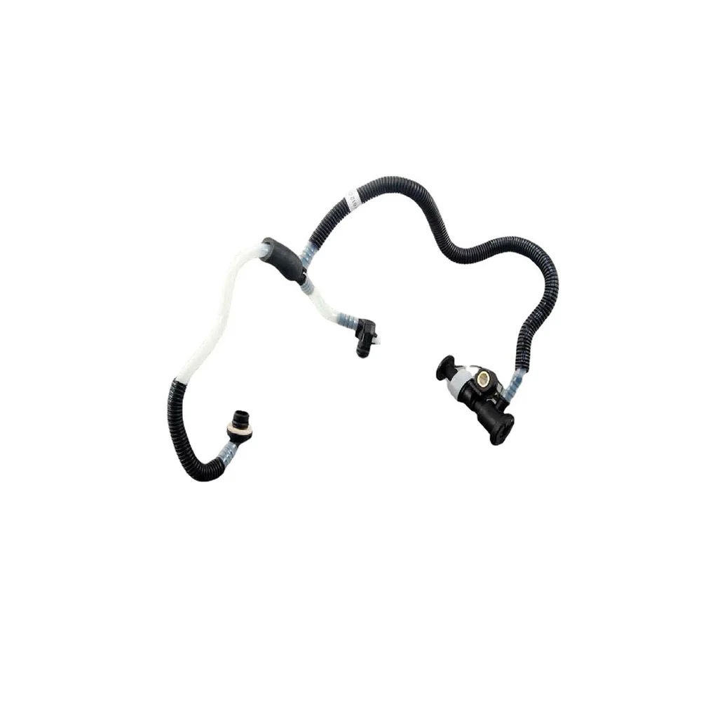 Suitable for Mercedes For Benz W163 ML 6120703232 Compatible with OM612 270 Engines Car Diesel Fuel Return Line Hose Pipe