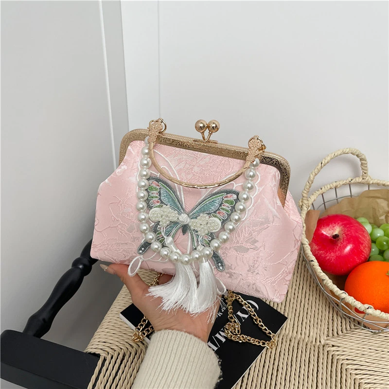 

2026, новые трендовые женские сумки, сумки на плечо с дизайном бабочки, нейлоновые сумки через плечо в национальном стиле с кисточками и бисером