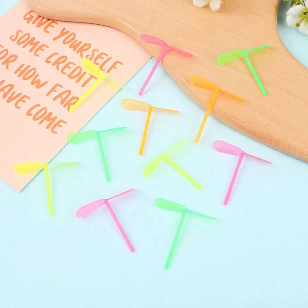 20pcs/set Classic Dragonfly Propeller Plastic Random Color Mini Bamboo Dragonfly Toy Traditional Fun Hand Push Flying Propeller