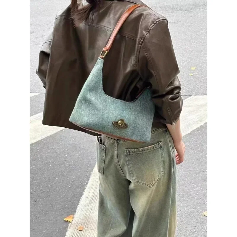 

2024 Spring and Summer New Underarm Bag Wandering Planet Shoulder Bag Versatile Casual Retro Handbag Niche Denim Underarm Bag