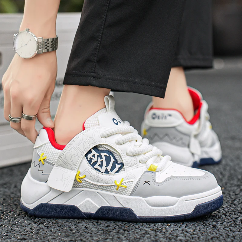 

2025 New Trendy Fashion Breathable Quality Thick Bottom Comfortable Large Casual Sports Bread Men's Shoes