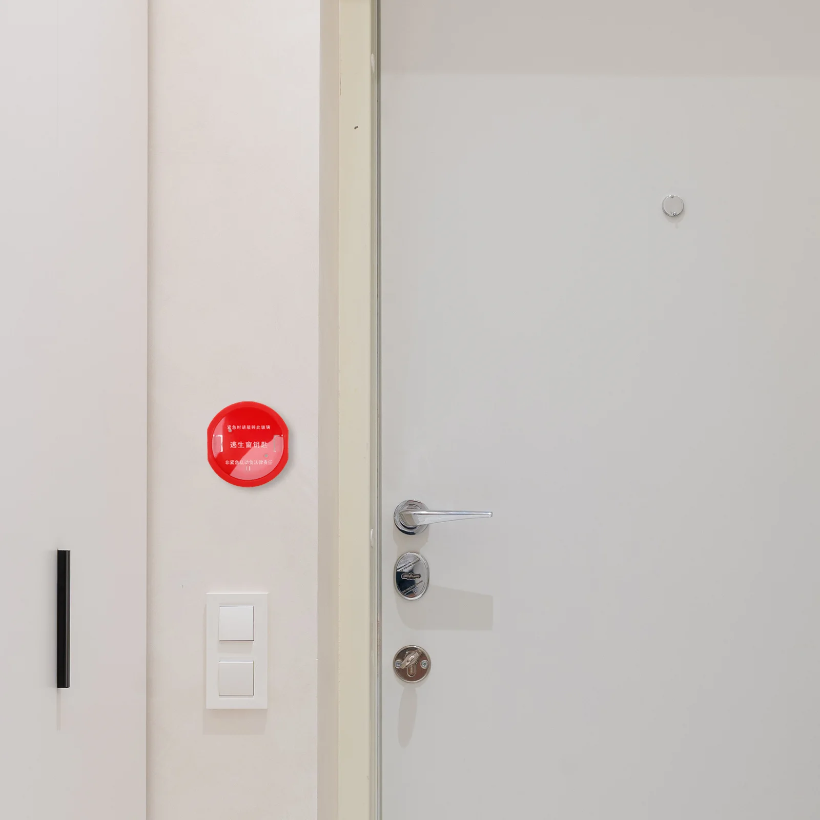 Рисунок 3 - Настенный аварийный прочный пластиковый материал