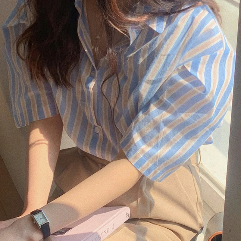 Chic Summer Sweet Fre Milk Soft Blue Striped Turn-down Collar Single Button Loose Casual Bubble Sve irt Women's Faion