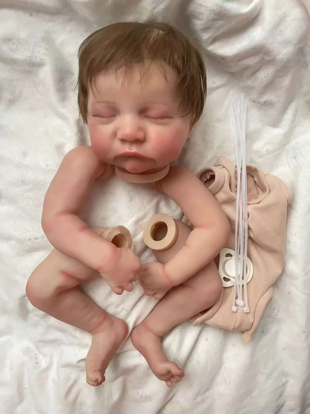 18inch Already Painted Kits Reborn Doll Parts Sleeping Levi Very Lifelike Baby 3D Skin with Visible Veins Kit Bebé Reborn