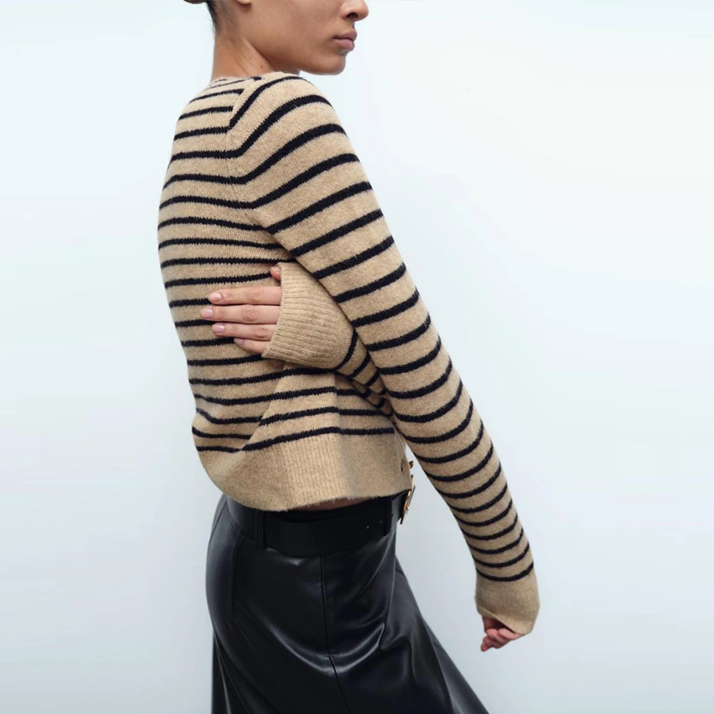 Kardigan Rajut Wanita Motif Cetak Bulat Kerah Bulat Desain Garis-garis Lengan Panjang Gaya Eropa Musim Gugur Produk Baru Merek Z