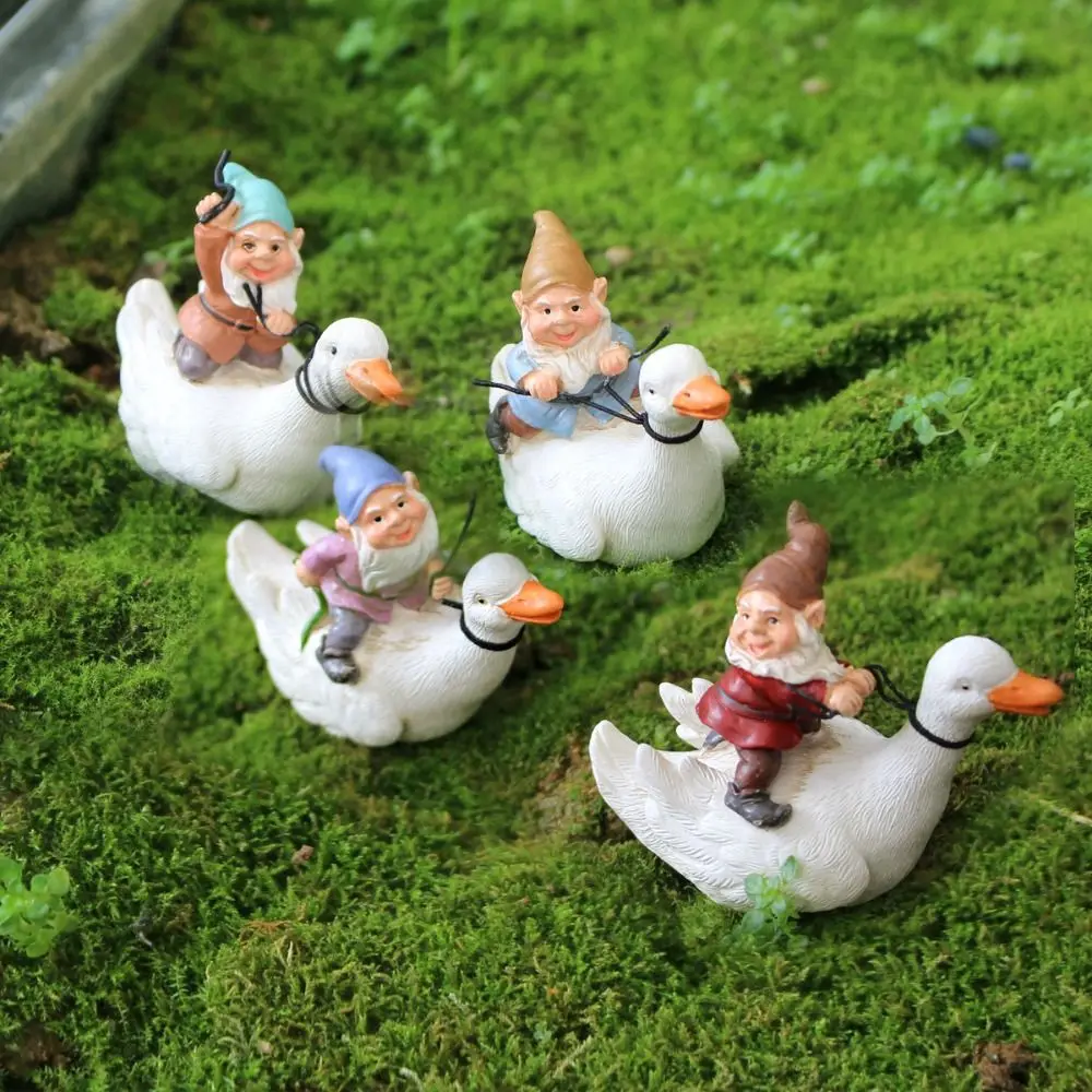 

4pcs Microlandscape Resin Duck Riding Dwarves Sculpture Creative Vivid Bonsai Statues Waterproof Cute Garden Figurines Flowerpot