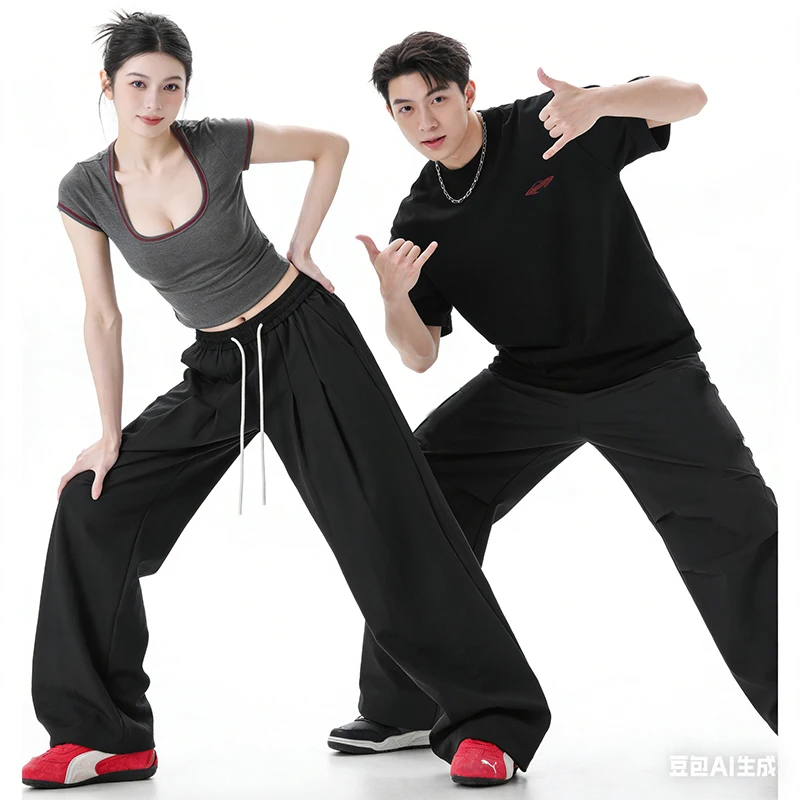 

Men's Solid Color Pants Summer Ice Silk Elastic Quick Drying Loose Sports Pants Suitable Couple Casual and Business Wear Cargo