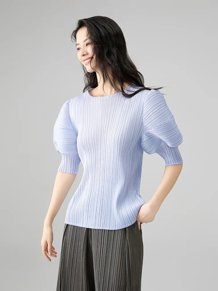 GGHK 2025 تي شيرت نسائي صيفي جديد بلون سادة ورقبة دائرية وأكمام فقاعية فضفاضة كبيرة الحجم تصميم ملابس علوية كلاسيكية للسيدات #3