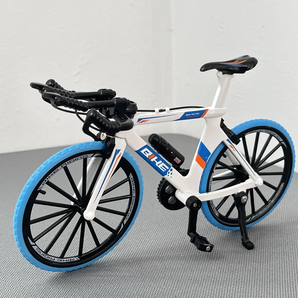 Ailejia Vélo en Alliage Doigt Jouet Mini Course Vélo de Terre Vélo Miniature Ornement Véhicules Modèle Vélo de Terre Décoration Gâteau Mini Scooter Jouet Doigt pour Garçon (S-Rouge Ailejia Vélo en Alliage Doigt Jouet Mini Course Vélo de Terre Vélo Miniature Ornement Véhicules Modèle Vélo de Terre Décoration Gâteau Mini Scooter Jouet Doigt pour Garçon (S-Rouge