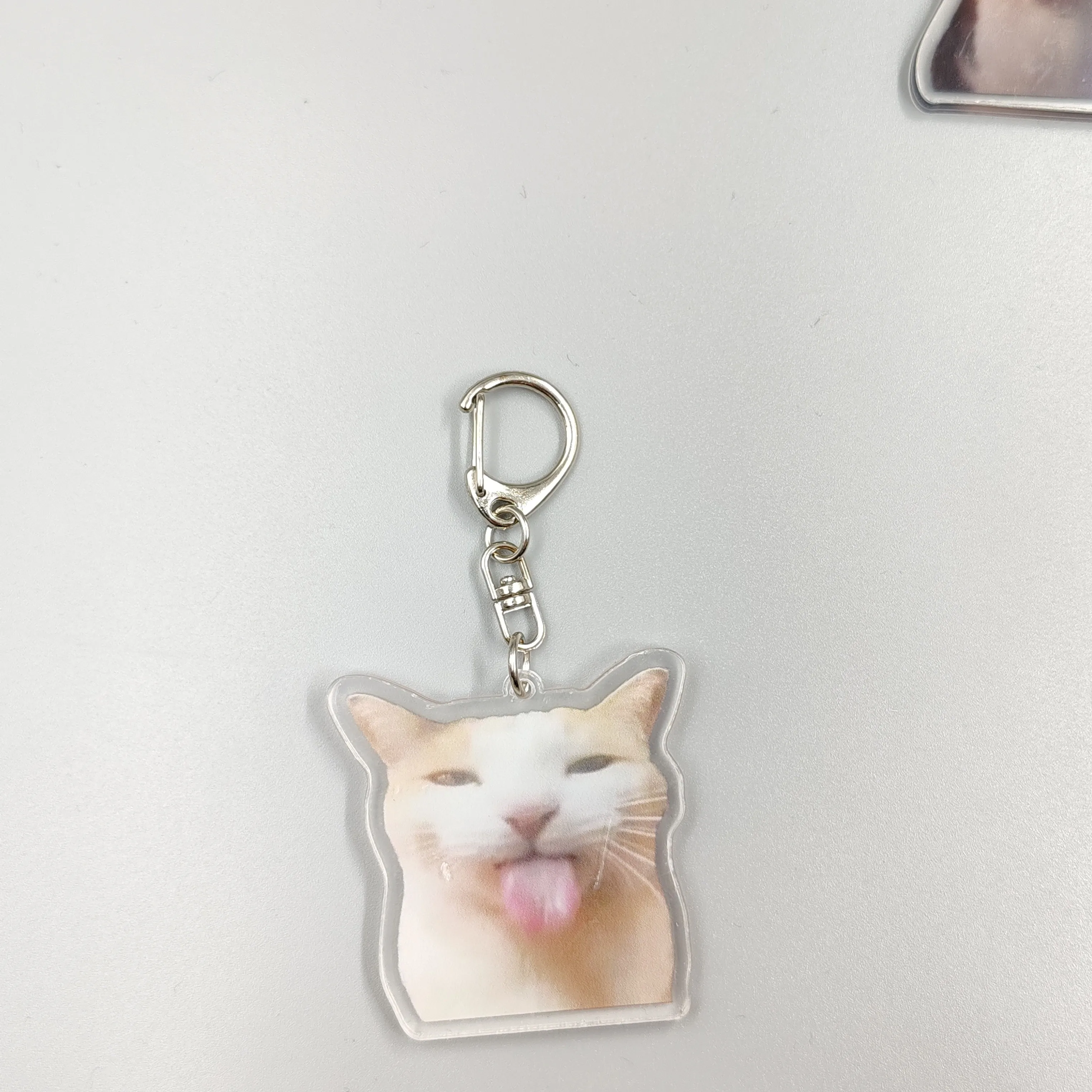 Viral Video Memes Series Of Keychains -huh Cat Confused Shocked Cat,cat Crunching, Also Known As crunchy Cat, cat Crunching, c