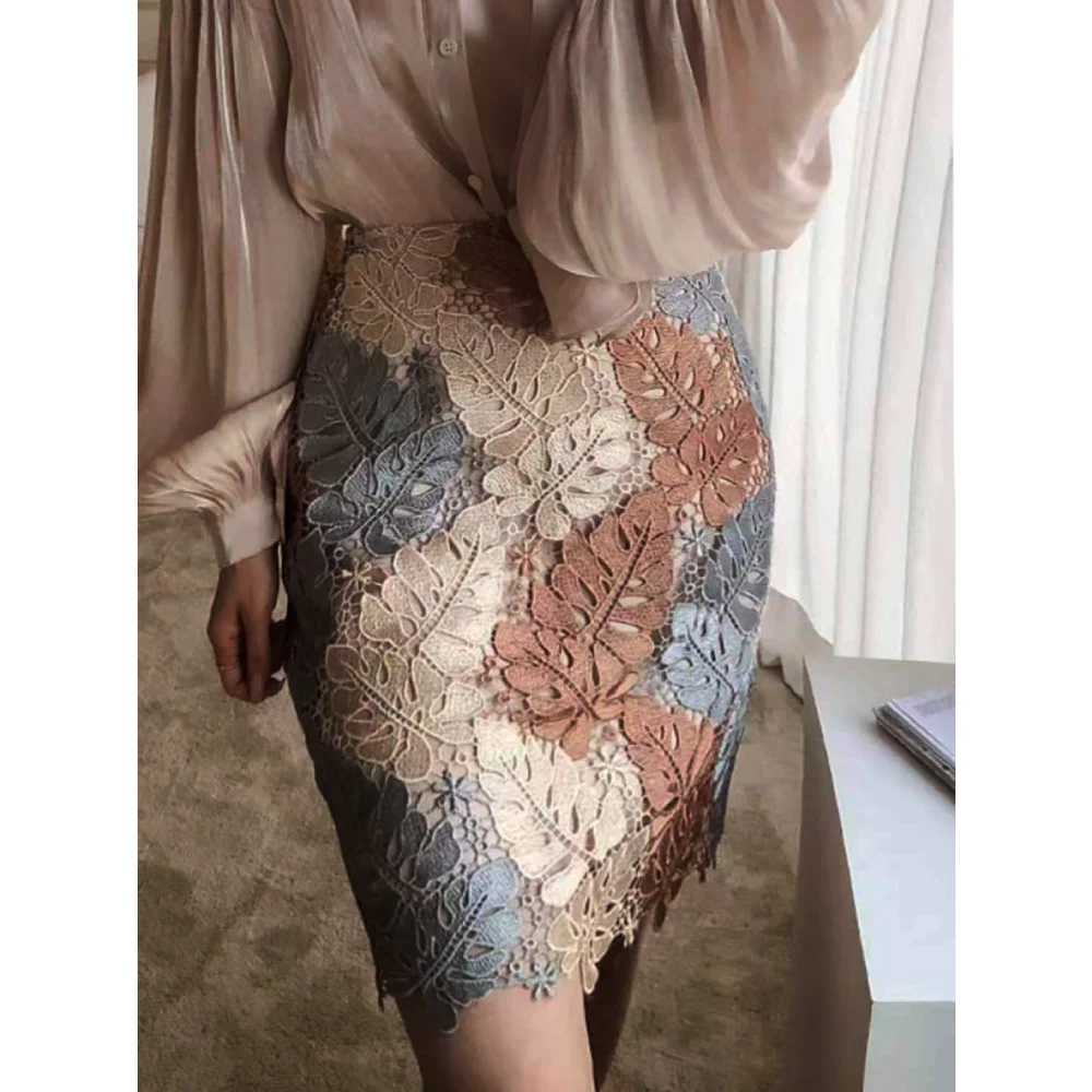 Short Style Brown Lace Mini/Knee Pencil Skirt Bi-material Skirt For Suits With Zipper Floral Luxury SKirts Jupe Femme Bi Matiere