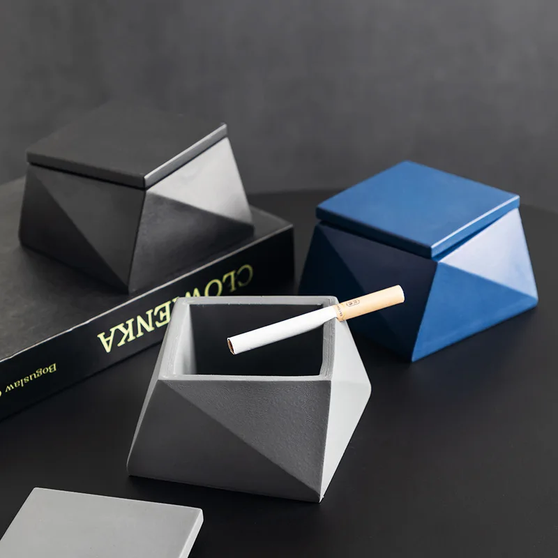 

Rhombus High-end Matte Three-dimensional Geometric Ashtray with Lid Home Office Decoration Luxury Accessory Cigarette Holder New