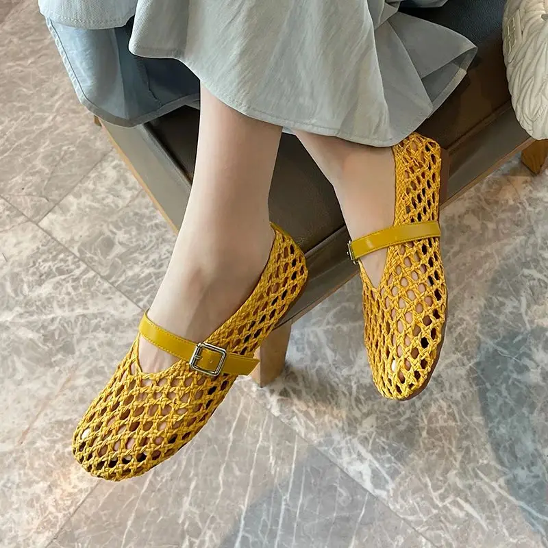 Kcenid المرأة جولة تو صندل مسطح عادية تنفس الباليه تصميم جوفاء العصرية ماري جين أحذية اليدوية نسج الشقق حجم 43