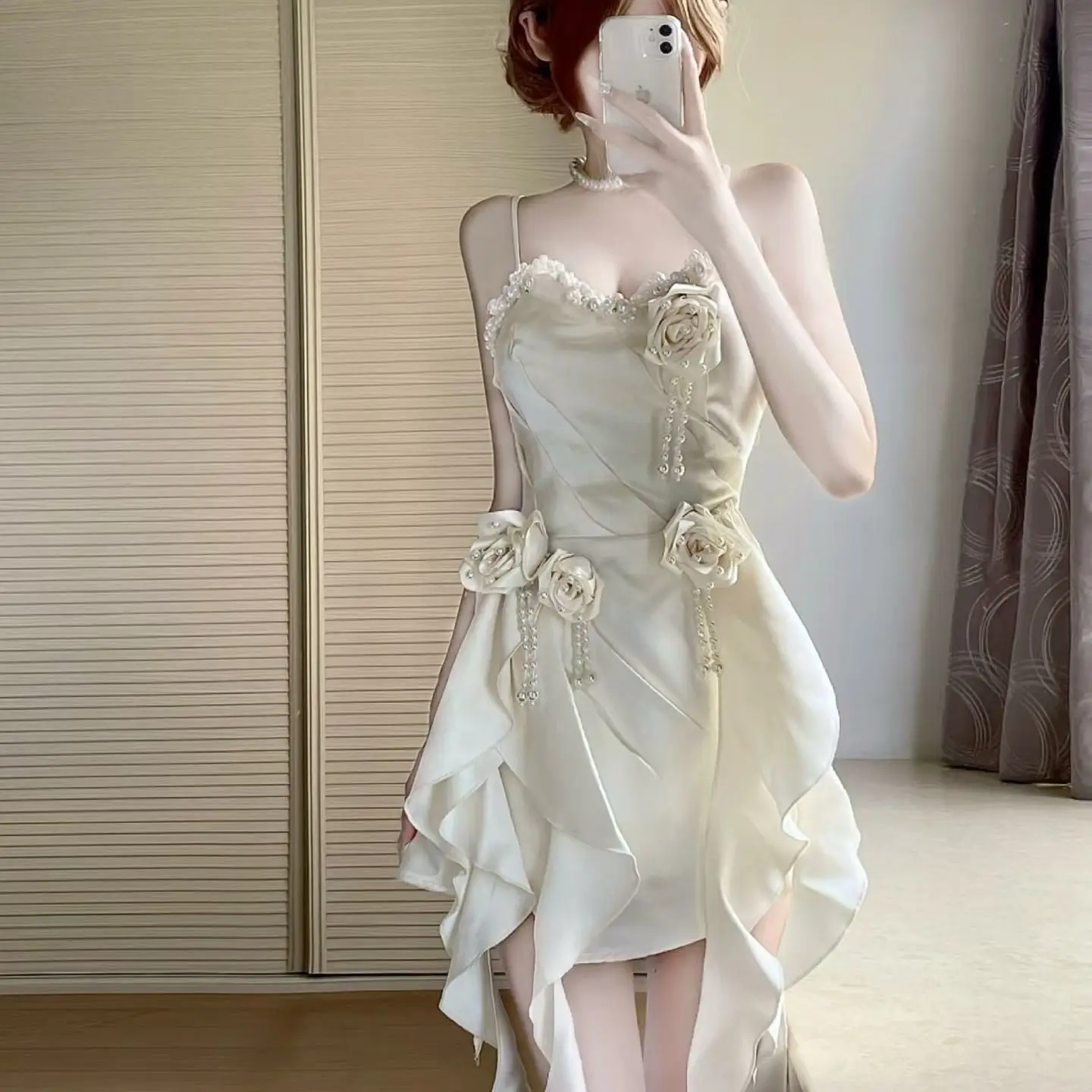 

Japan Summer Sweet And Cool Irregular Short Skirt Waist Slimming Exquisite Three-Dimensional Flower Suspender Dress For Women