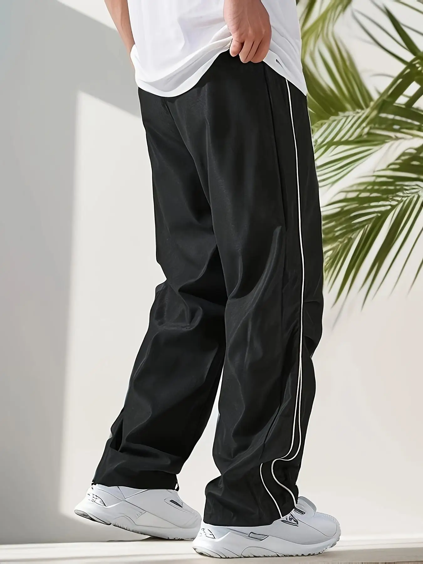 Men's Regular Plain Sports Straight Pants with Drawstrings and Elastic Waistband, Reflective Webbing Design, Suitable for Daily Leisure, Street Basketball, Fitness, Multi-Scenario Matchinging, Suitable for All Seasons