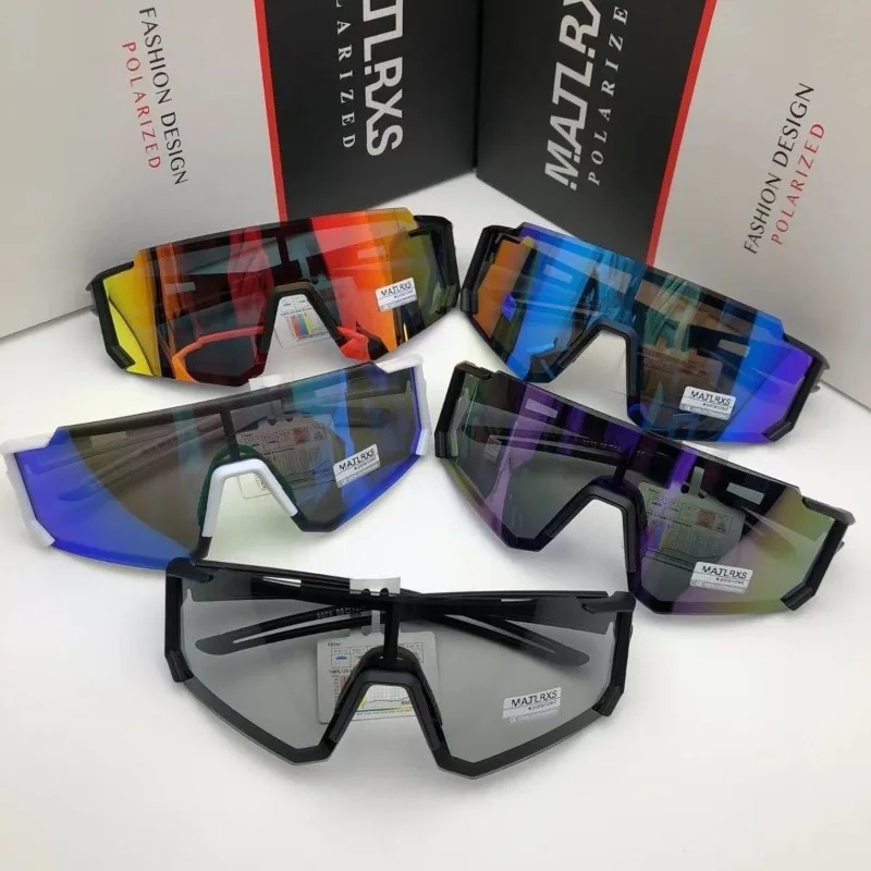 New Men Protective Glasses Outdoor Sports UV400 Shades Men Women Fashion Cyberpunk Anti-Ultraviolet Hiking Climbing Eyewear