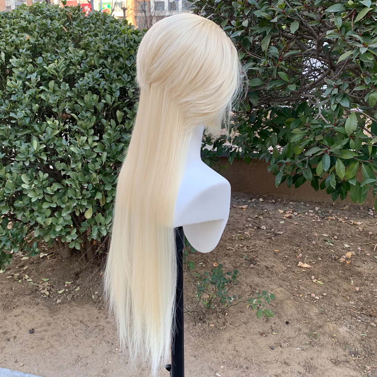 

Blonde Straight 13×4 Synthetic Lace Front Wigs Wolf Tail Wigs for Women Heat Resistant Fiber Layer Cosplay Wig