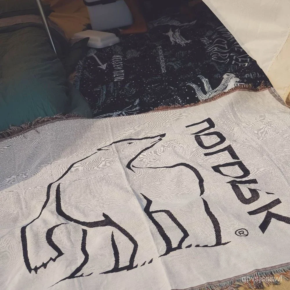 Nordisk Blanket Camping Outdoor Picnic Throw Blanket White Bear Blankets for Beds Home Decorations With Tassel Sofa Cove Textile