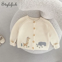 Autumn new 0-3-year-old baby clothing for boys and girls, cute and fun embroidered round neck sweater, knitted cardigan jacket