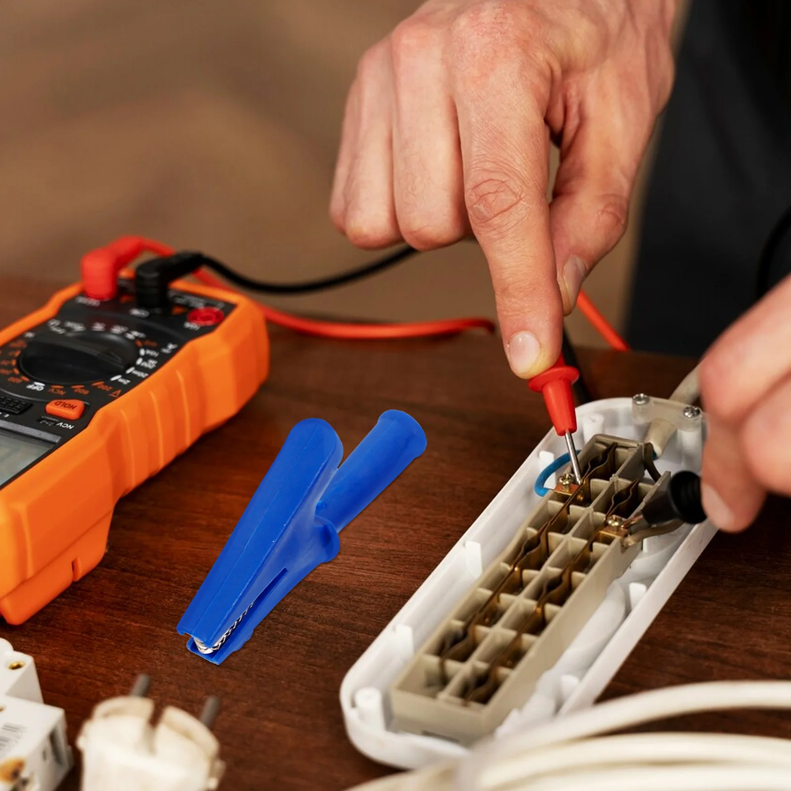 

5Pcs Alligator Clips Copper Insulated Electrical Test Clamps Spring Clamps for Charging Multimeter Testing