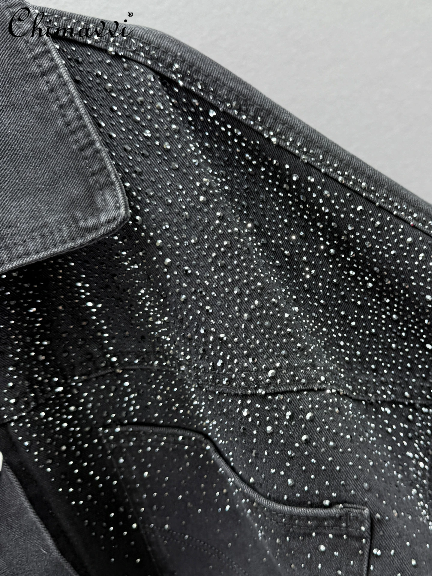 レディース ヘビーフルラインストーンデニムジャケット 2025年秋新作 ファッション 長袖 ルーズ スリムフィット ヨーロピアン ストリートウェア ジーンズコート