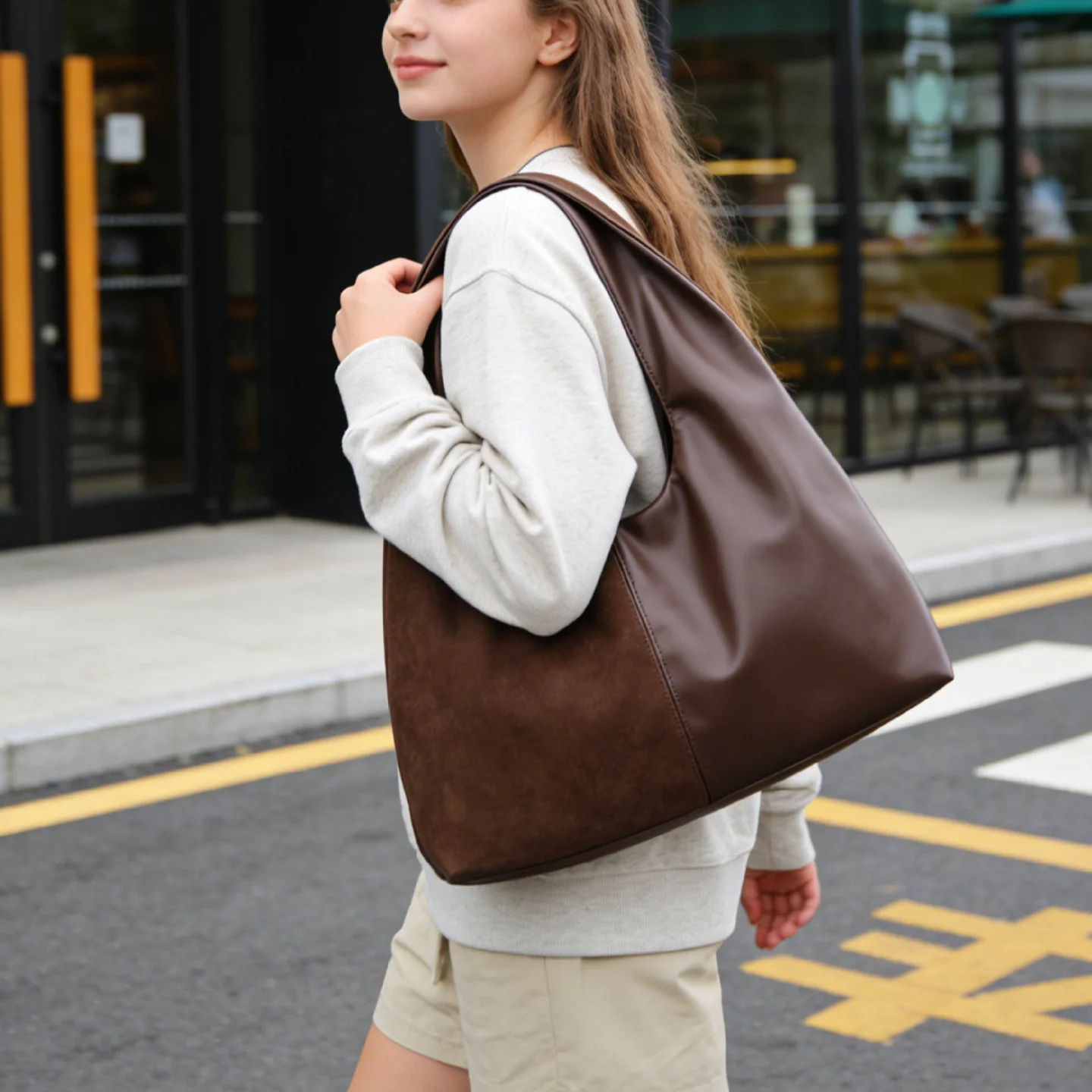 

Large-capacity Color-blocked Suede Underarm Bag Handbag Women's Vintage Creative Color-blocked High-end Shoulder Bag