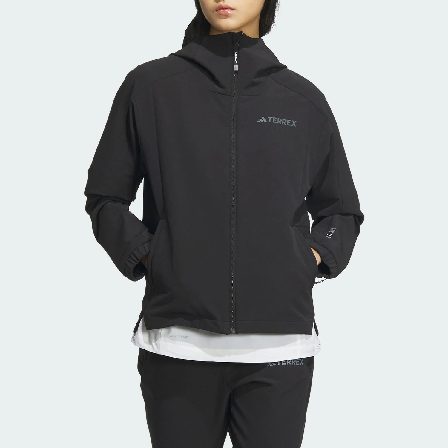 chaqueta-deportiva-holgada-para-mujer-nueva-y-original-de-adidas-para-actividades-al-aire-libre-modelo-is0304