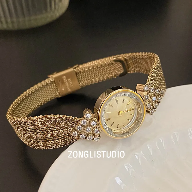 New VintageStyle Mesh Strap Watch For Women Featuring A Sophisticated And Elegant Design A Refined Timepiece For Stylish Ladies.