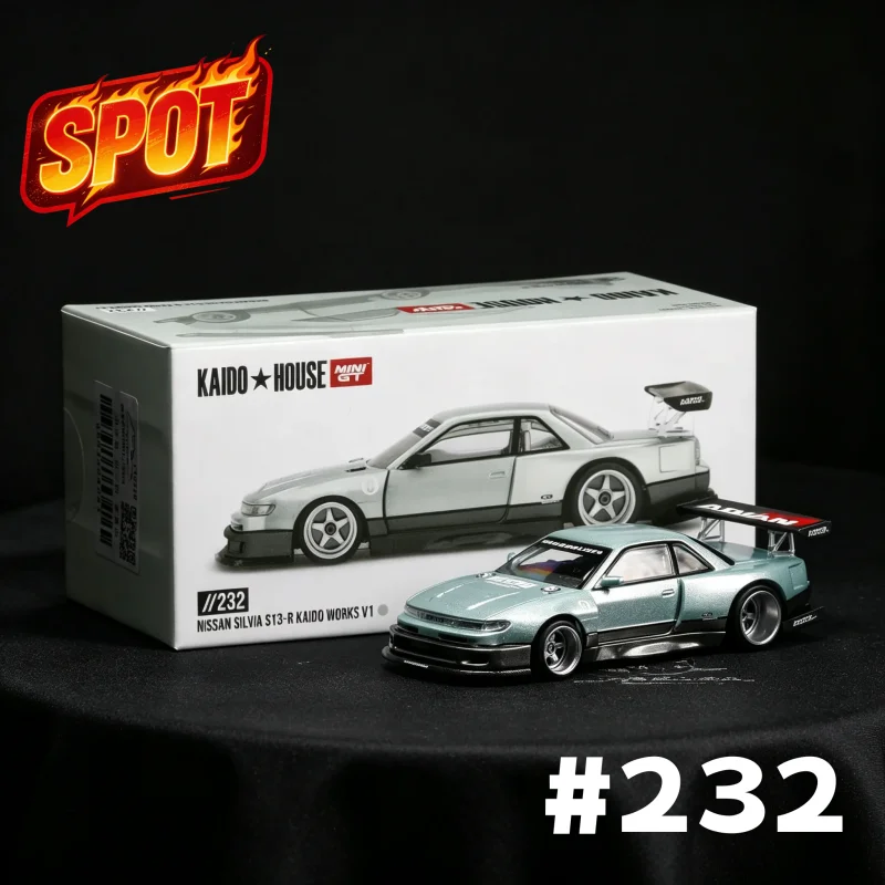 En stock 1/64 Nissan Silvia S13-R # Modèle de voiture en alliage de simulation 232, objet de décoration pour adultes, jouet pour garçon, cadeau d'anniversaire pour enfants
