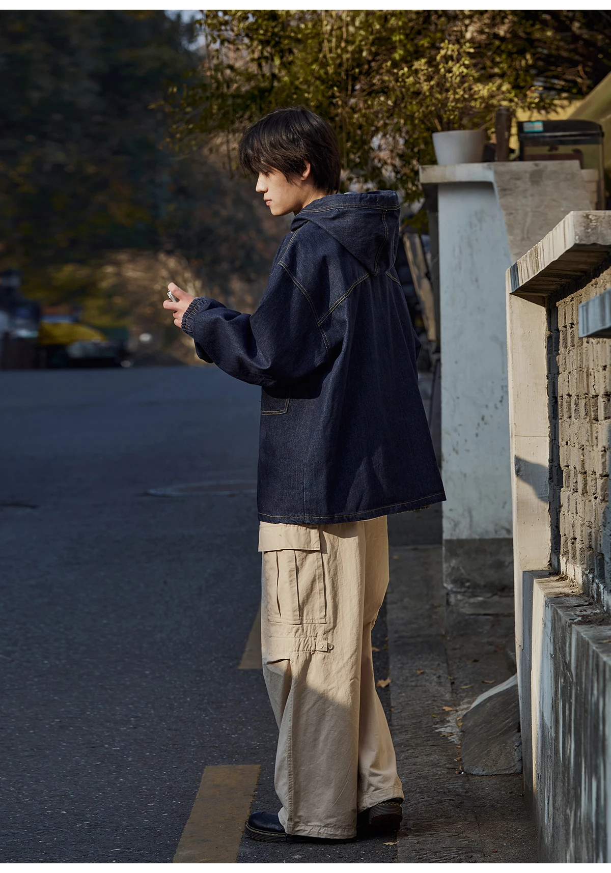 الربيع والخريف اليابانية الرجعية نمط الرجال الأزرق فضفاض عارضة الحد الأدنى تصميم واحدة الصدر مقنعين سترة الدنيم