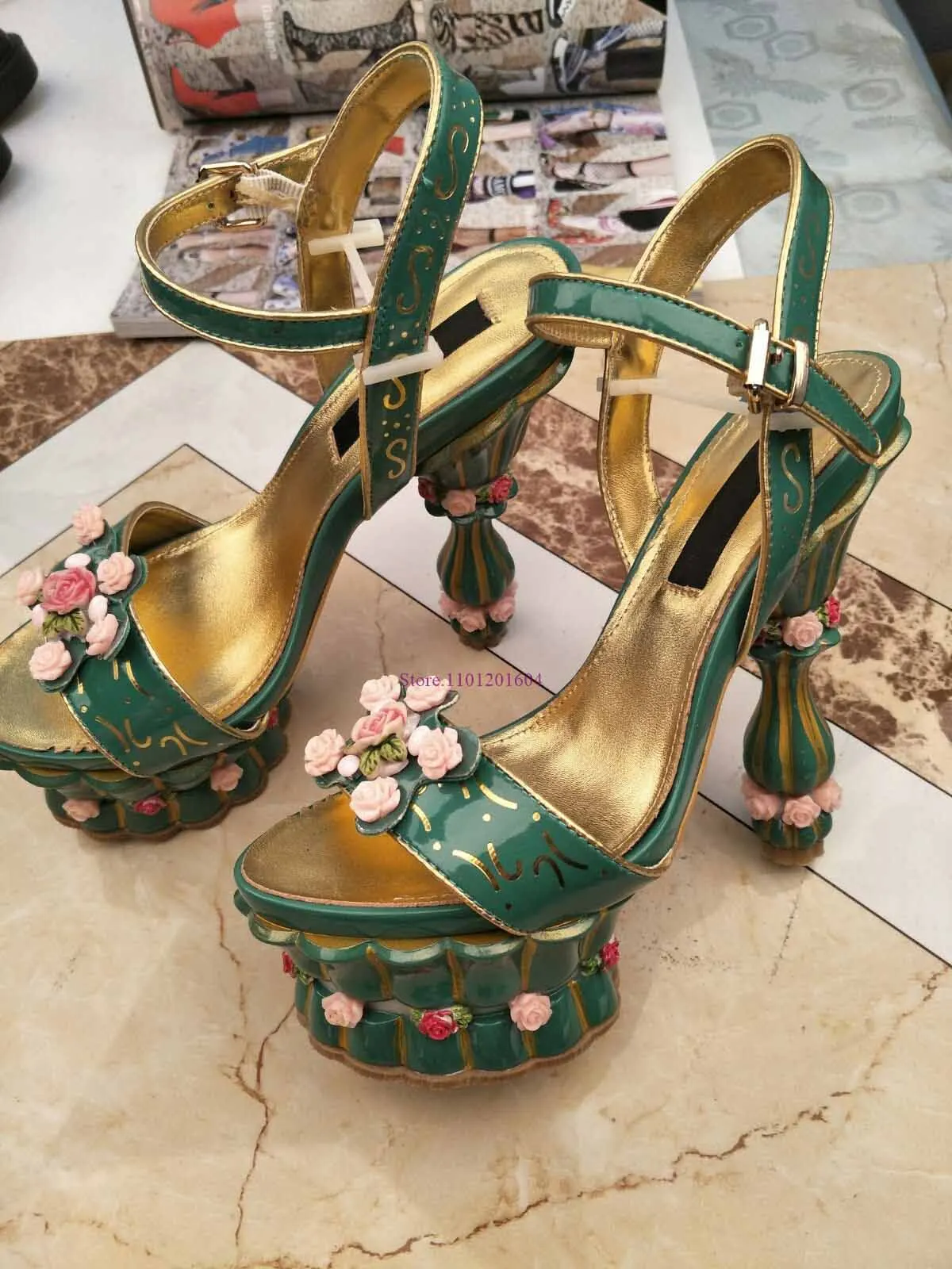 Cake Platform Palace Pink Open Sandals Women Flower Print Color Graffiti Heels Pillar Strange Style Sandals Round Slingback Shoe