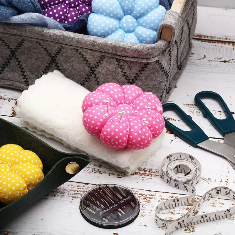 Cojín de alfiler de muñeca, cojín de alfiler de costura de calabaza, cojín de aguja usable con soporte de banda elástica ajustable, 4 piezas