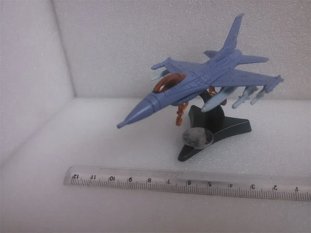US F-16 Fighting Falcon Assembly Fighter Mini Military Plastic Model Collection Puzzle Figure Toy Desktop Ornaments