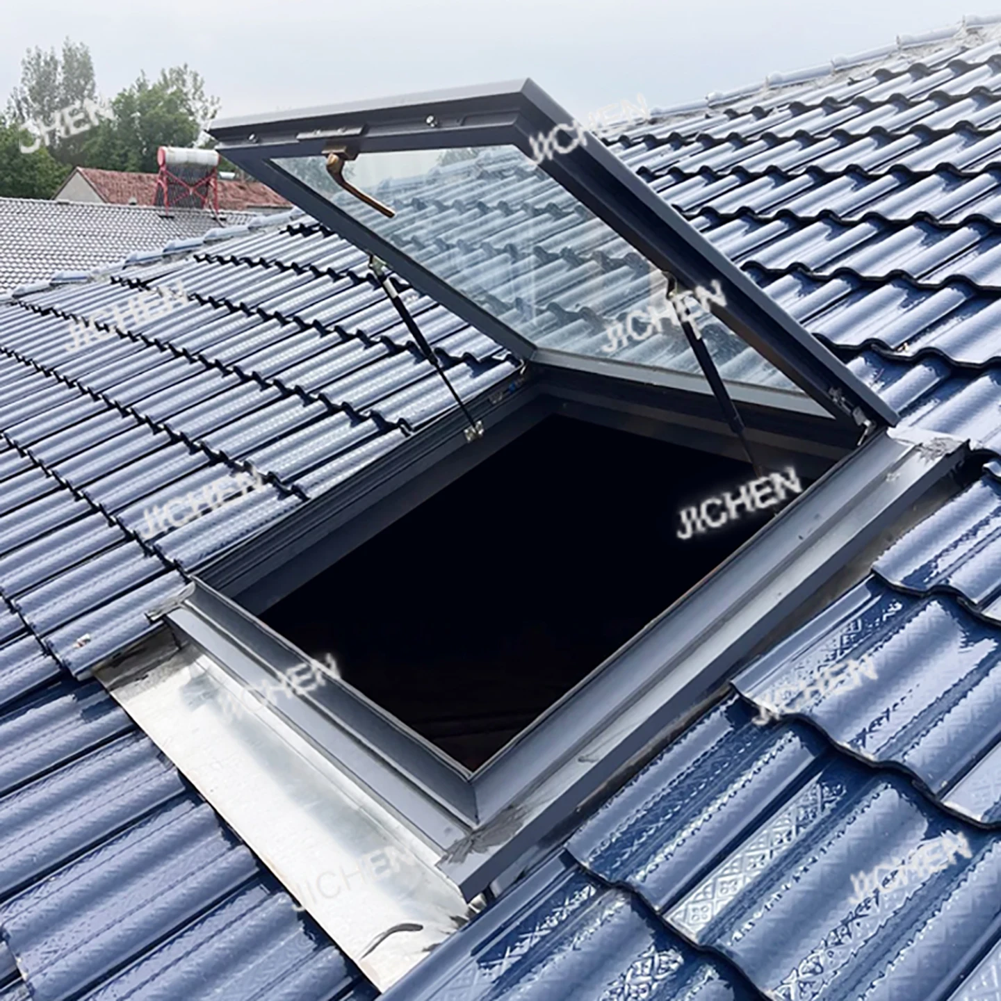 Electric Smart Skylight Aluminum Sliding Roof Skylight Wall Folding Roof Cover House Skylight