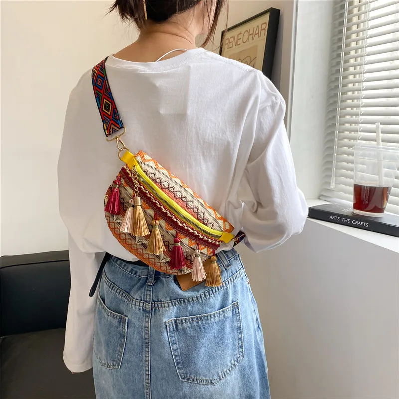 Women Folk Style Waist Bag with Adjustable Strap Variegated Color Fanny Pack with Fringe Decor