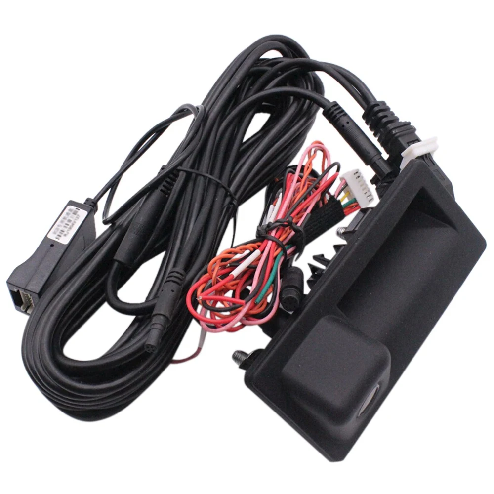 

RGB Rearview Camera with Trunk Switch for Jetta MK5 5 MK6 VI Tiguan Passat B7 RNS510 RNS315 RCD510