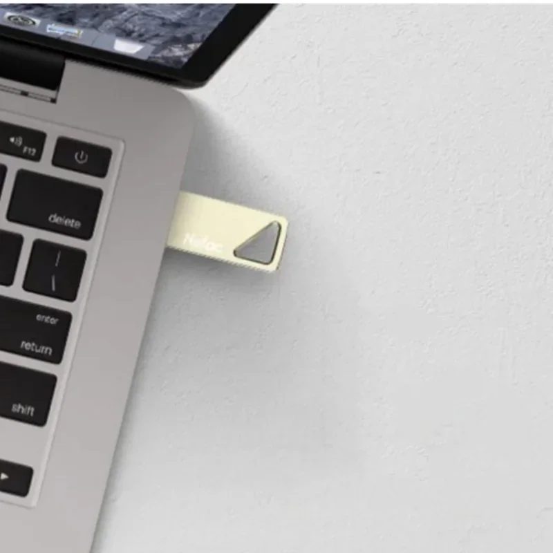 Metal Usb 2.0 Flash Drives High Speed Pendrive 8/16/32/64GB Usb Drive Portable SSD Memoria Usb Flash Disk for Laptop Tablet PC