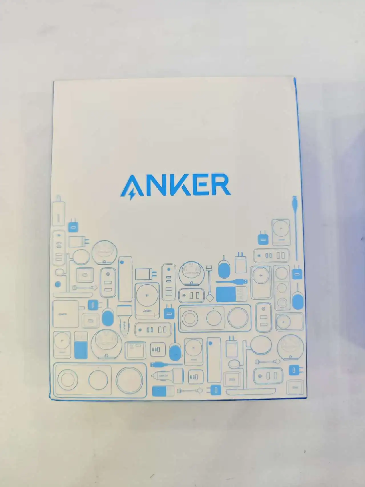 Anker Zolo 140W GaN Charger, 4-Port US Plug, AI Display Fast Charger with USB-C Cable for MacBook, iPhone, Samsung, Laptop