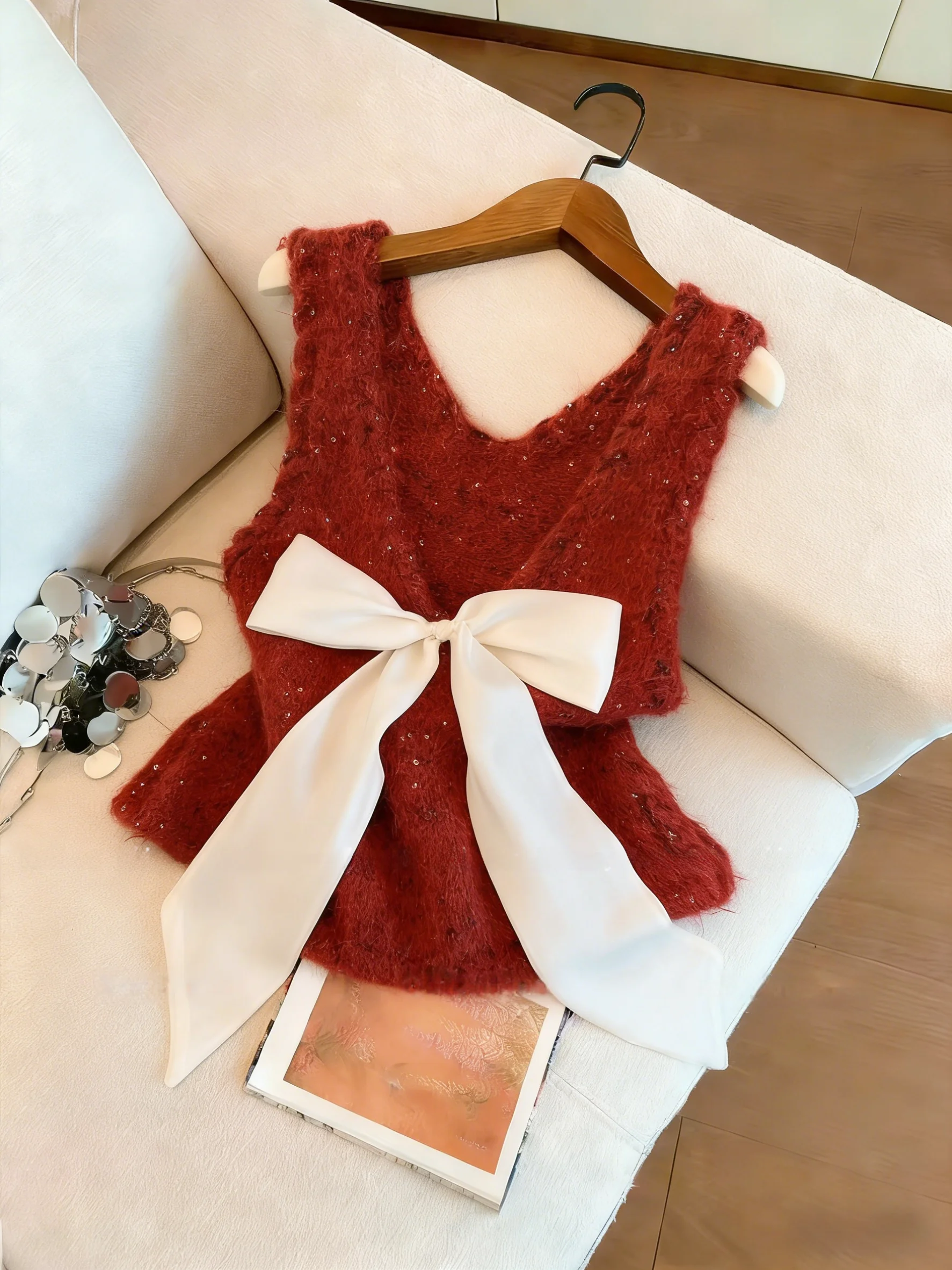 

Красный вязаный жилет женский, верхняя одежда, V-образный вырез, с завязками, новогодний, для многослойных образов, топ